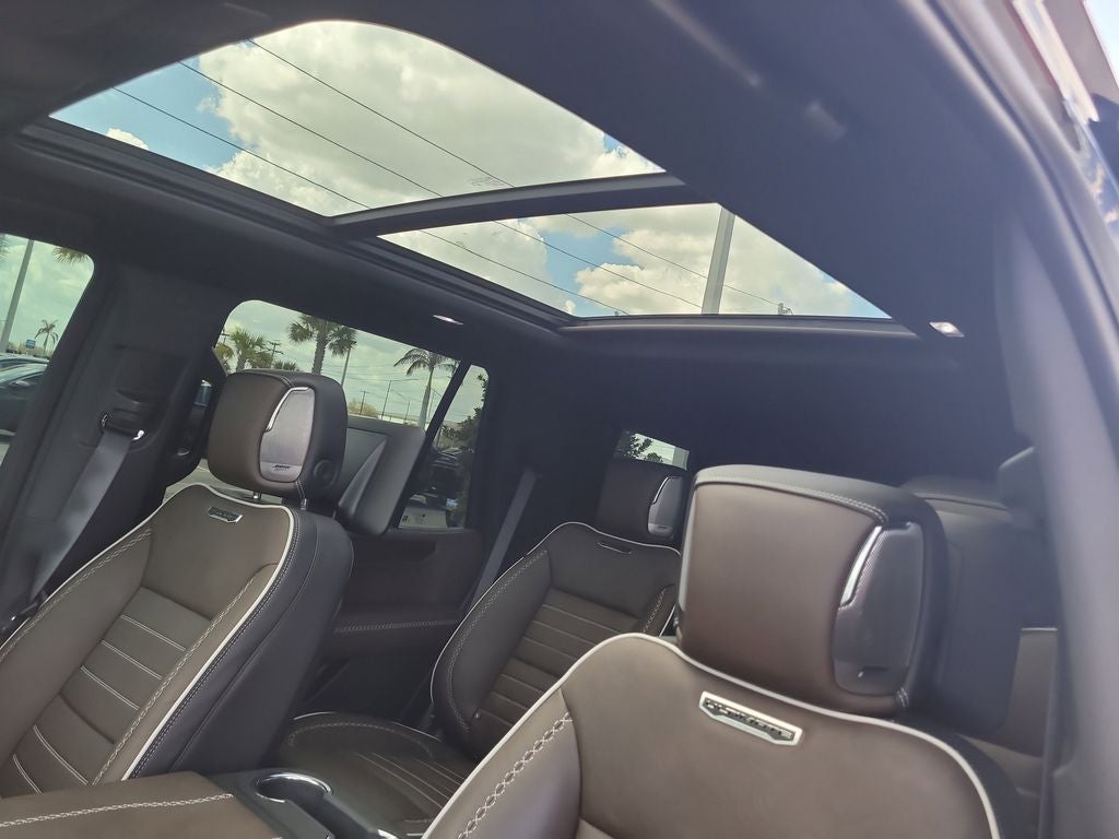 2025 GMC Yukon Denali Ultimate