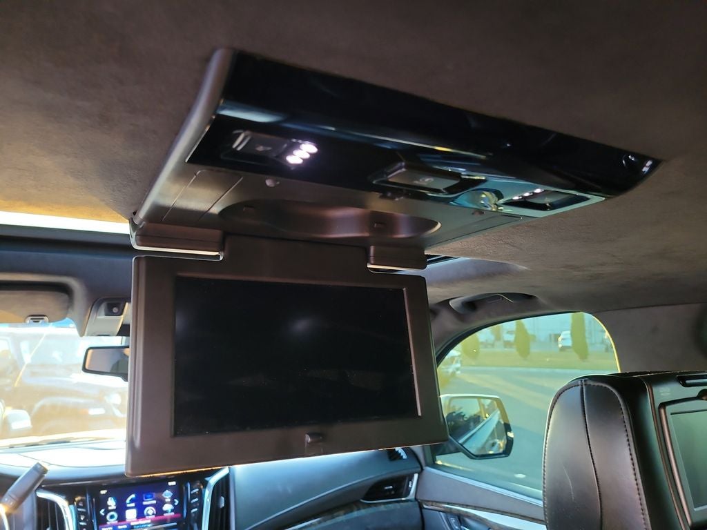 2016 Cadillac Escalade Platinum Edition