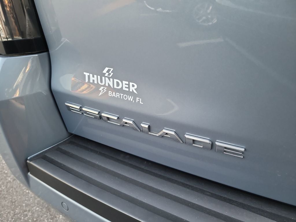 2016 Cadillac Escalade Platinum Edition