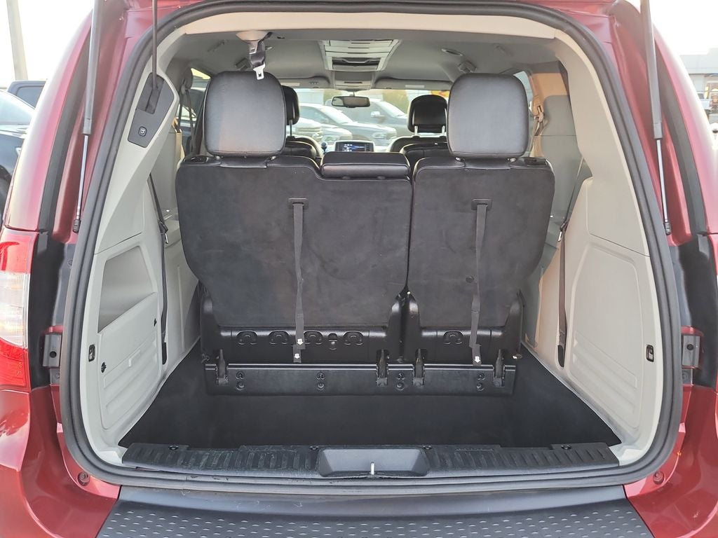 2015 Chrysler Town & Country Touring