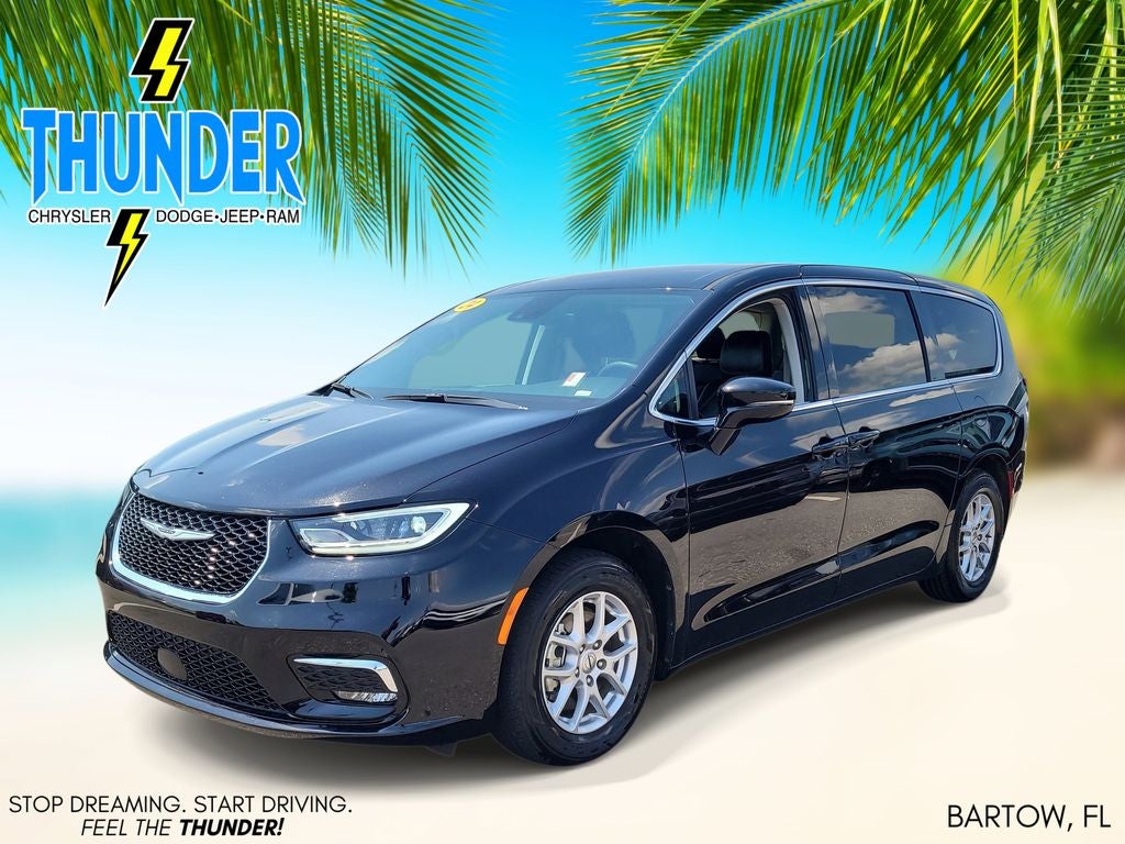 2024 Chrysler Pacifica Touring L