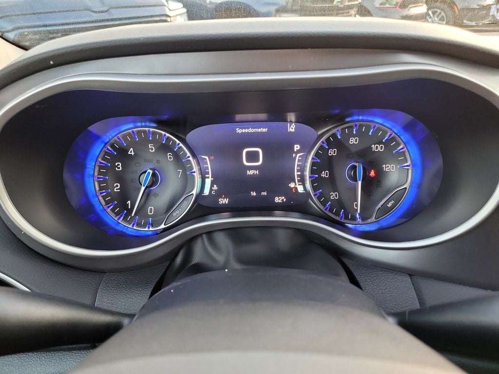 2026 Chrysler Voyager LX