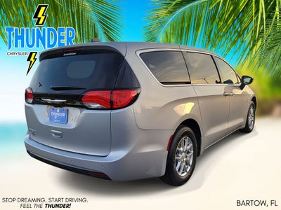 2026 Chrysler Voyager LX