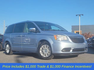 2013 Chrysler Town &amp; Country Limited
