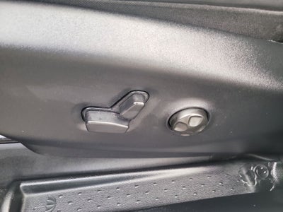 2025 Chrysler Pacifica Hybrid Select