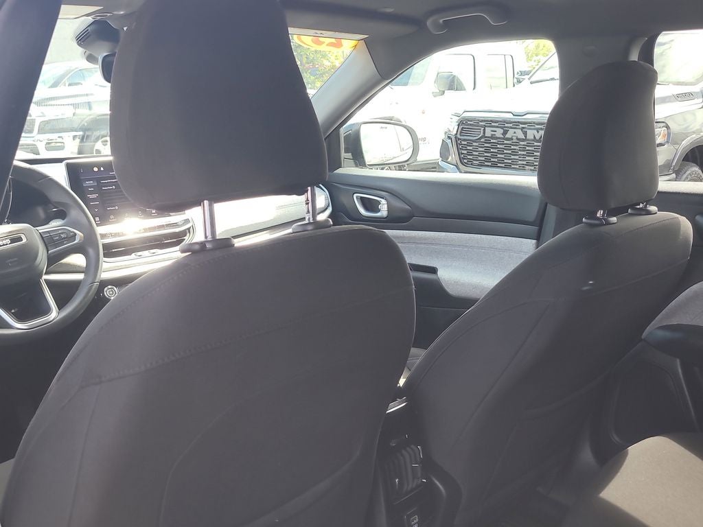 2023 Jeep Compass Sport