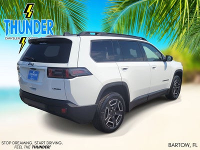 2026 Jeep Cherokee Laredo