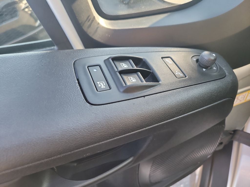 2024 RAM ProMaster 1500 Low Roof 136 WB