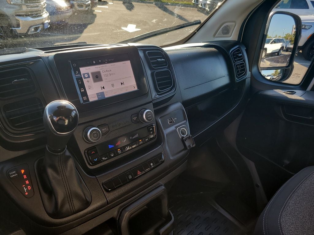 2024 RAM ProMaster 1500 Low Roof 136 WB