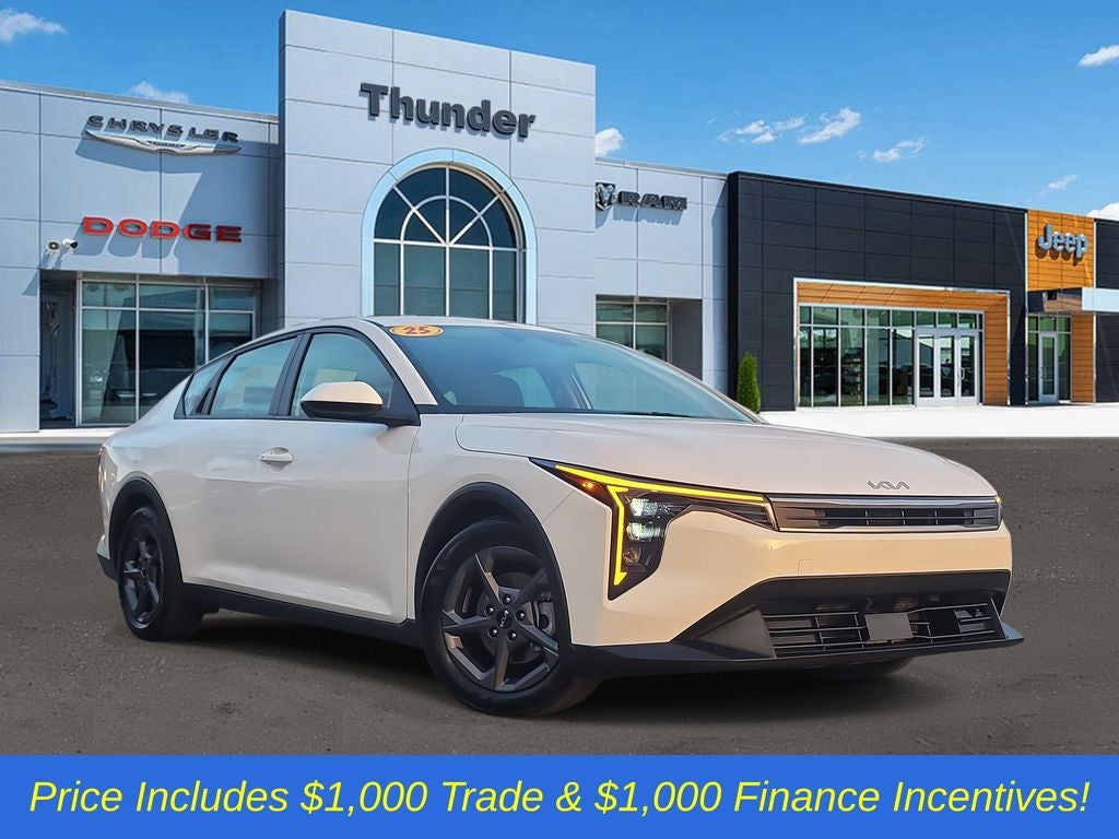 2025 Kia K4 LXS