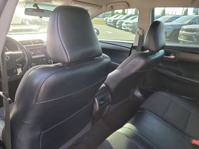2017 Toyota Camry SE
