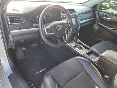 2017 Toyota Camry SE