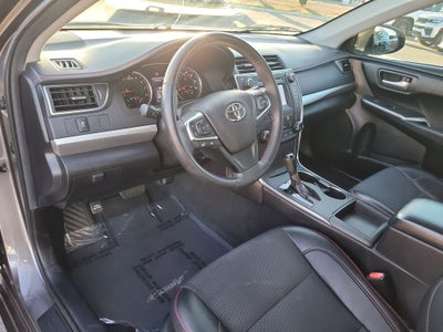 2017 Toyota Camry SE