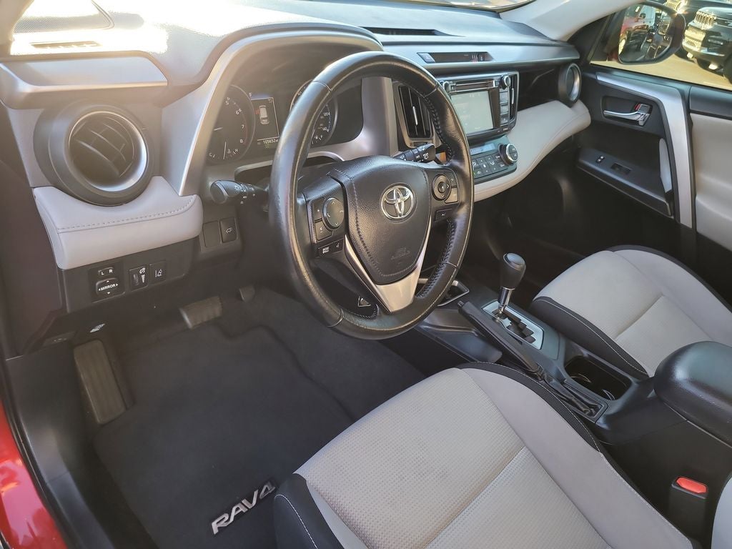 2017 Toyota RAV4 XLE