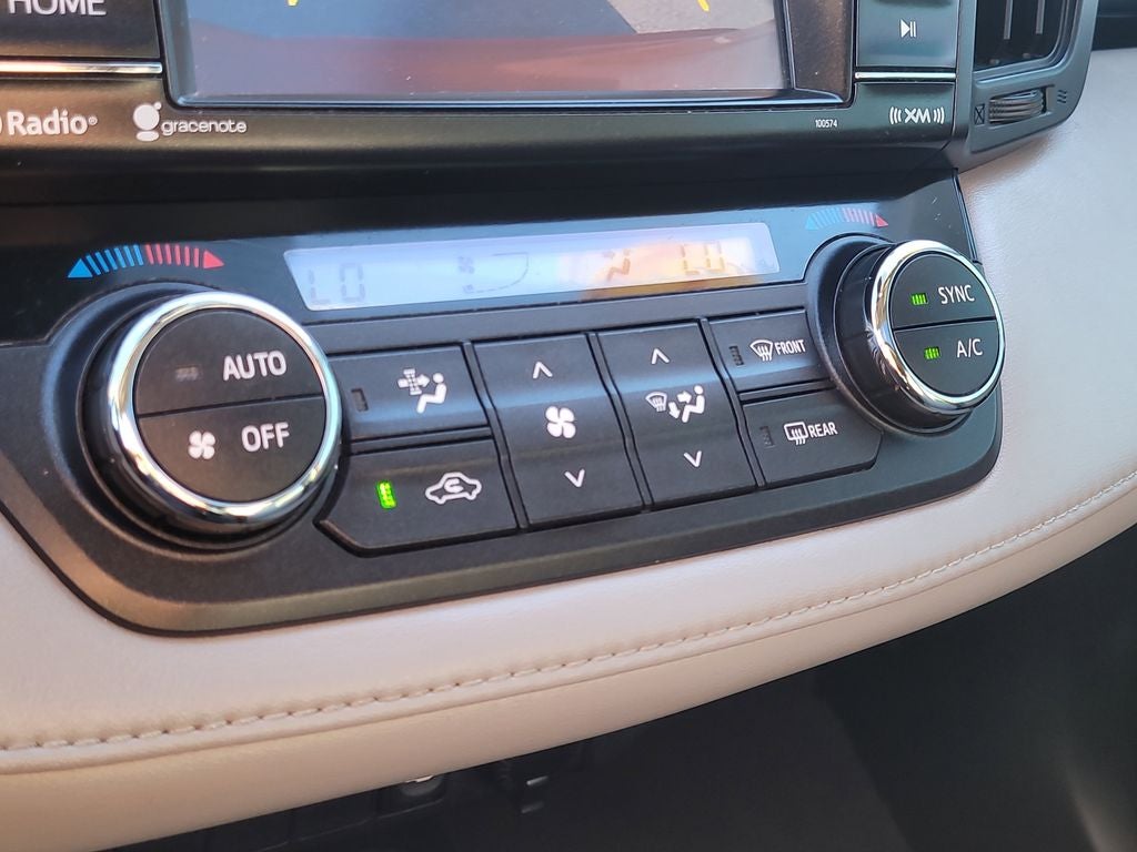 2017 Toyota RAV4 XLE